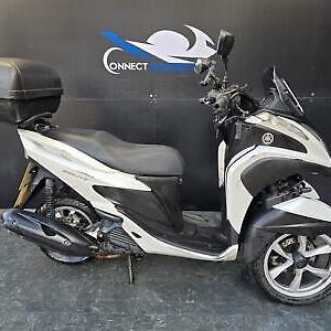 YAMAHA MW 125 TRICITY 3 WHEELED PROJECT SCOOTER HPI CLEAR