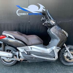 YAMAHA YP 125 R-MAX PROJECT SCOOTER