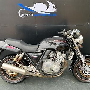 HONDA CB400 SUPER FOUR BARN FIND RESTORATION PROJECT HPI CLEAR