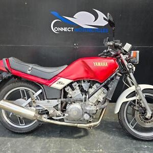 YAMAHA XZ550 IMPORT CLASSIC RESTORATION BIKE HPI CLEAR