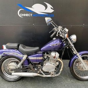 HONDA REBEL 125 PROJECT CRUISER HPI CLEAR