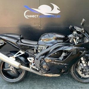 TRIUMPH DAYTONA 955i PROJECT BIKE