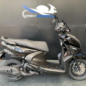 YAMAHA RAYZR LOW MILEAGE HPI CLEAR