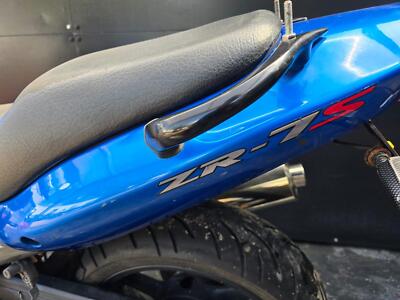 KAWASAKI ZR-7S 2003 ZR750 H3 PROJECT BIKE