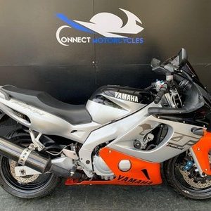 YAMAHA YZF600R THUNDERCAT PROJECT BIKE HPI CLEAR
