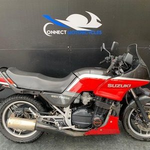 SUZUKI GSX 750 ES PROJECT BIKE HPI CLEAR