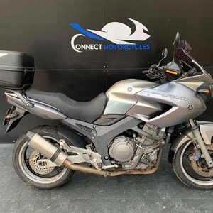 YAMAHA TDM 900 PROJECT BIKE HPI CLEAR