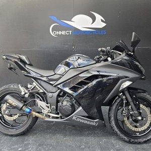 KAWASAKI EX 300 ADF NINJA PROJECT BIKE HPI CLEAR LOW MILEAGE