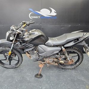 YAMAHA YS 125 PROJECT BIKE LEARNER LEGAL 125cc HPI CLEAR