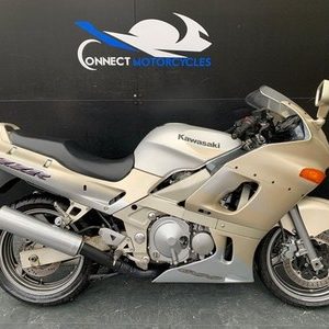 KAWASAKI ZZR 600 PROJECT BIKE HPI CLEAR