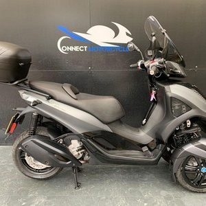 PIAGGIO MP3 300 YOURBAN LT LOW MILEAGE HPI CLEAR