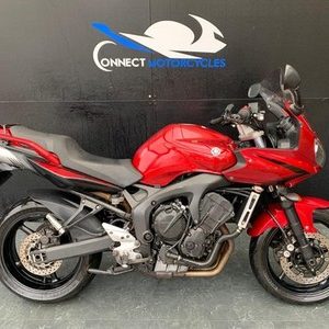 YAMAHA FZ6 S2 FAZER PROJECT BIKE HPI CLEAR