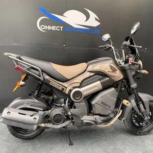 HONDA NAVI 110 CAMO PADDOCK/PIT BIKE LOW MILEAGE HPI CLEAR