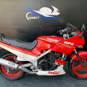 KAWASAKI GPZ 500 1989 PROJECT BIKE HPI CLEAR