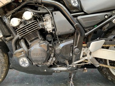 YAMHA FZS 600 FAZER PROJECT BIKE