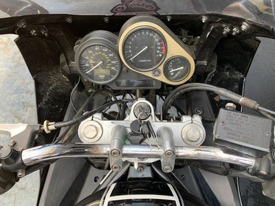 YAMHA FZS 600 FAZER PROJECT BIKE