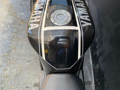 YAMHA FZS 600 FAZER PROJECT BIKE