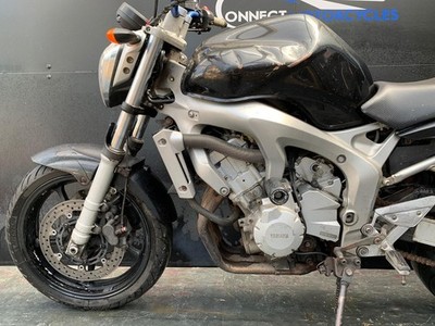 YAMAHA FZ6 FAZER 2006 PROJECT HPI CLEAR
