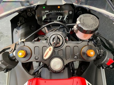 YAMAHA YZF R7 60TH ANNIVERSARY 2022 VERY LOW MILEAGE 1 OWNER HPI CLEAR