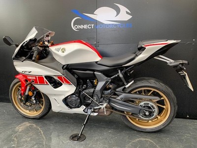 YAMAHA YZF R7 60TH ANNIVERSARY 2022 VERY LOW MILEAGE 1 OWNER HPI CLEAR