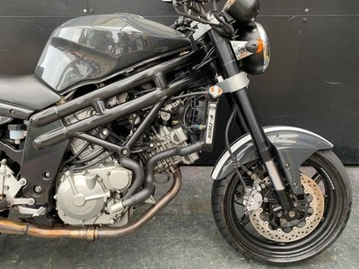 HYOSUNG GT 650 COMET PROJECT BIKE HPI CLEAR