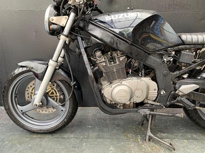SUZUKI GS 500 1997 CAFE RACER PROJECT HPI CLEAR