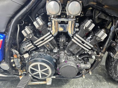 YAMAHA V-MAX 1200 PROJECT BIKE HPI CLEAR