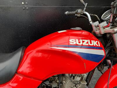 SUZUKI GS 125 PROJECT BIKE HPI CLEAR