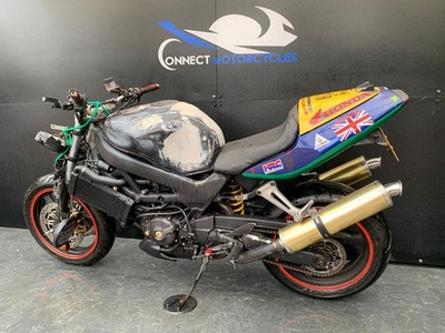 HONDA VTR 1000 FIRESTORM 1998 STREETFIGHTER PROJECT BIKE HPI CLEAR