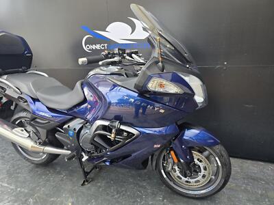 TRIUMPH TROPHY 1200 SE 2013 HPI CLEAR