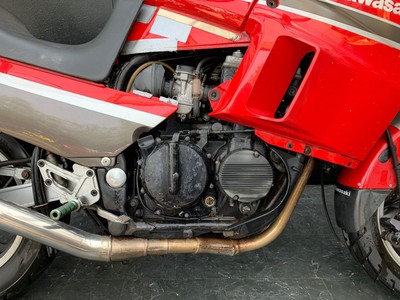 KAWASAKI GPX 600R PROJECT BIKE HPI CLEAR