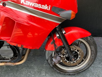 KAWASAKI GPX 600R PROJECT BIKE HPI CLEAR