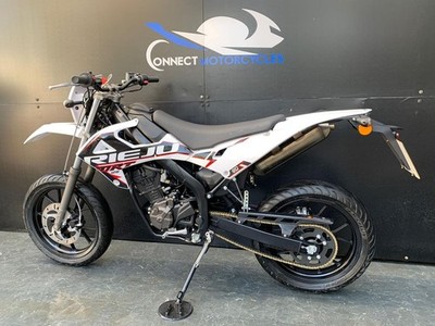 RIEJU MRT 125 VERY LOW MILEAGE HPI CLEAR 125cc SUPERMOTO