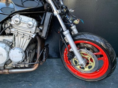 TRIUMPH TROPHY 1200 1991 PROJECT BIKE HPI CLEAR