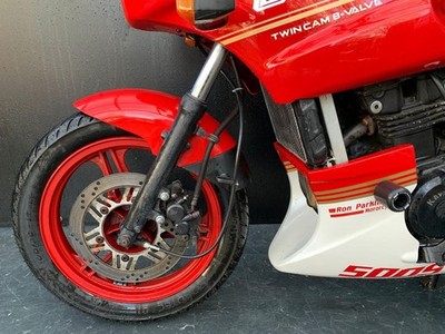 KAWASAKI GPZ 500 1989 PROJECT BIKE HPI CLEAR