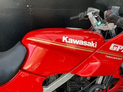 KAWASAKI GPZ 500 1989 PROJECT BIKE HPI CLEAR