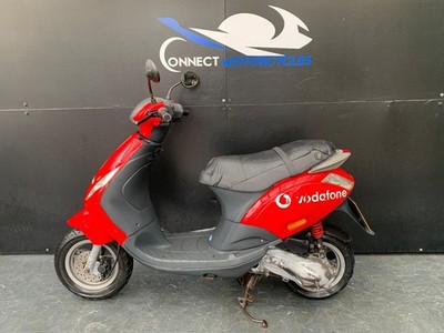 PIAGGIO ZIP 2 STROKE 50cc SCOOTER PROJECT HPI CLEAR