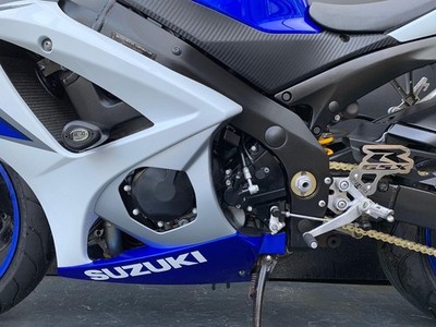 SUZUKI GSXR 1000 K8 2009 LOW MILEAGE HPI CLEAR