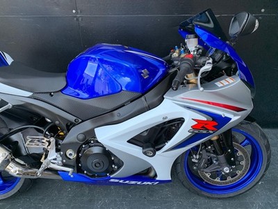 SUZUKI GSXR 1000 K8 2009 LOW MILEAGE HPI CLEAR