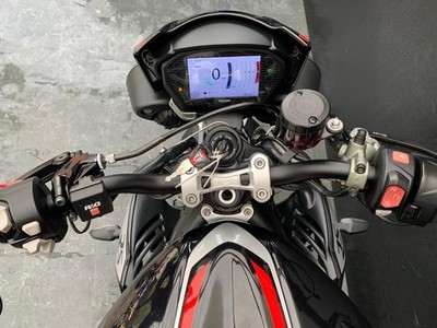 TRIUMPH STREET TRIPLE 765 RS HPI CLEAR