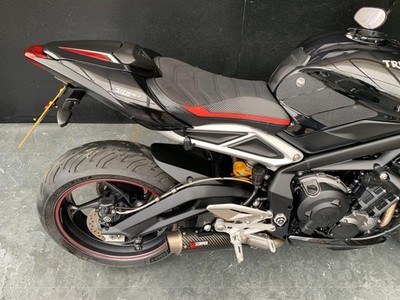 TRIUMPH STREET TRIPLE 765 RS HPI CLEAR