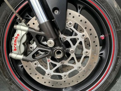 TRIUMPH STREET TRIPLE 765 RS HPI CLEAR