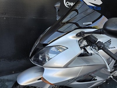 HONDA VFR 800 FA-2 PROJECT BIKE HPI CLEAR