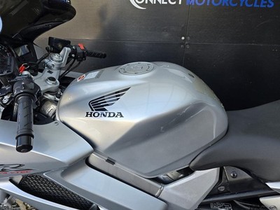 HONDA VFR 800 FA-2 PROJECT BIKE HPI CLEAR