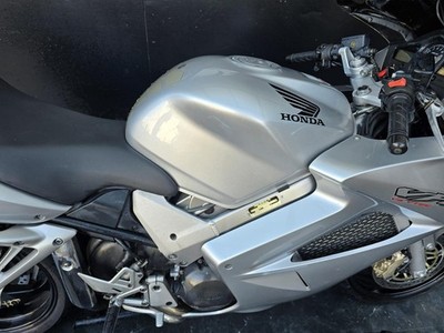 HONDA VFR 800 FA-2 PROJECT BIKE HPI CLEAR