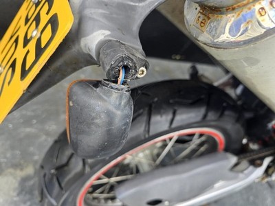 APRILIA PEGASO 650 PROJECT BIKE HPI CLEAR