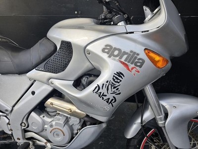 APRILIA PEGASO 650 PROJECT BIKE HPI CLEAR