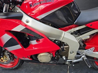 KAWASAKI ZX636 A1P 2002 HPI CLEAR