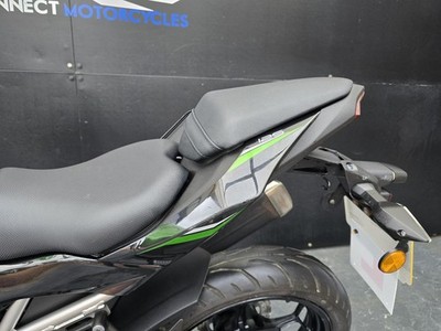 KAWASAKI Z125 LMFNN LEARNER LEGAL HPI CLEAR LOW MILEAGE