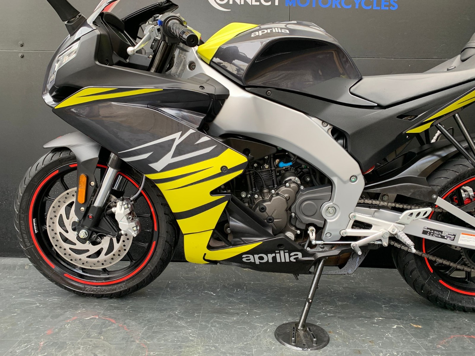 APRILIA RS4 125 E5+ LOW MILEAGE HPI CLEAR